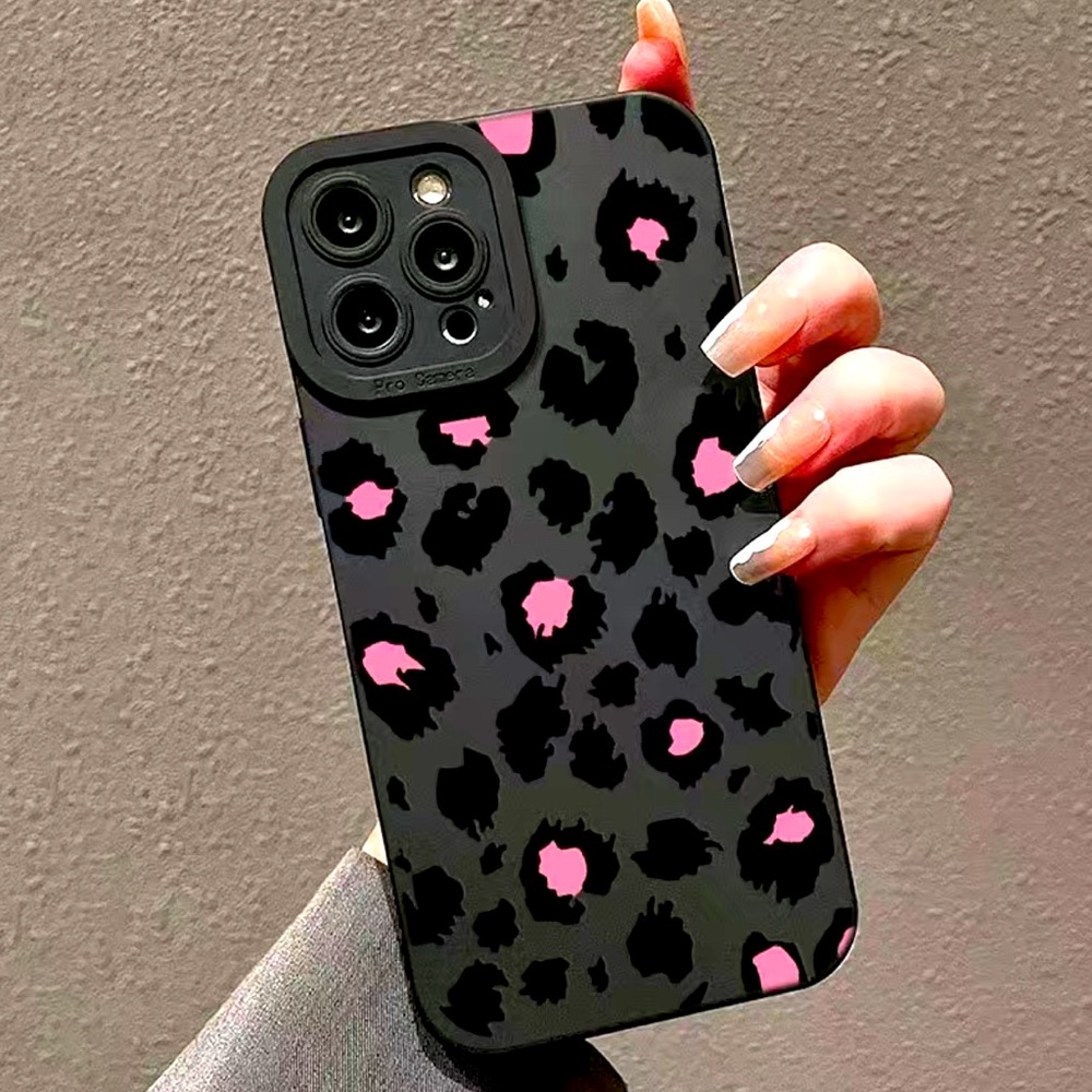 Black / Pink Leopard Print iPhone 14 Pro Max / 14 Pro / 14 / 14 Plus Case